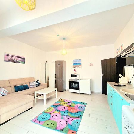 Azzurro Sea View Mamaia Apartment Exterior photo