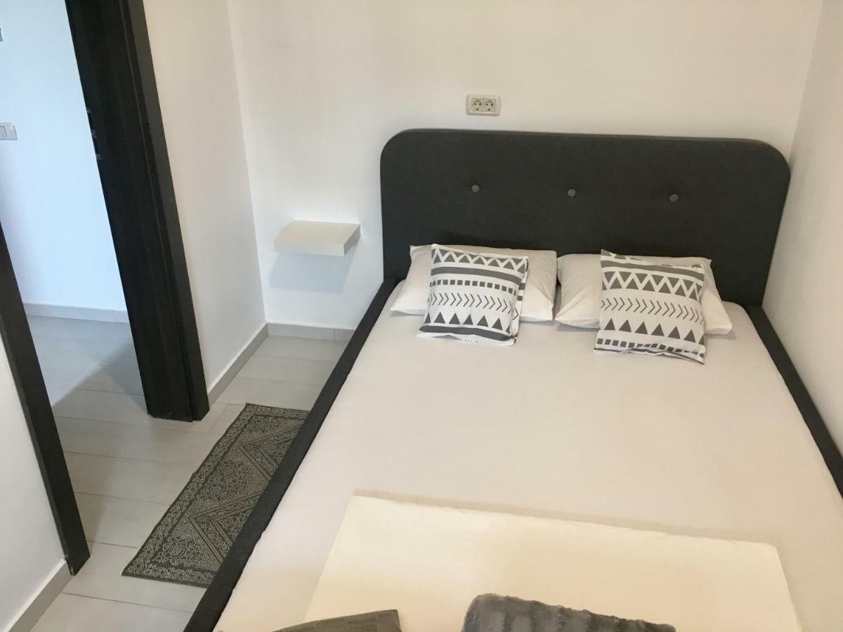 Azzurro Sea View Mamaia Apartment Exterior photo
